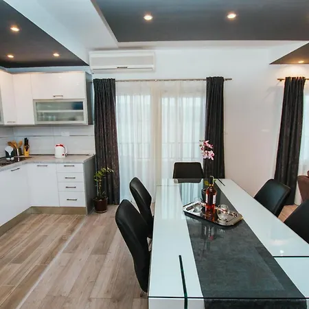Arbanija 1122b Apartmán