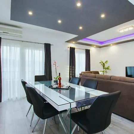 Arbanija 1122b Apartmán Trogir